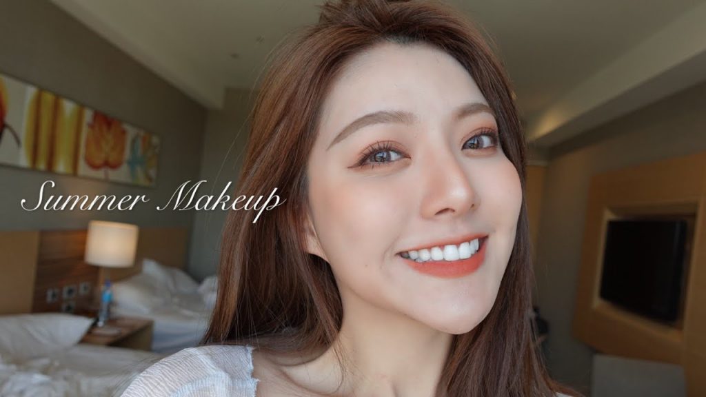 夏日出遊輕透妝感☀️底妝兩步驟輕鬆對抗夏日脫妝 | 安安兒Queena