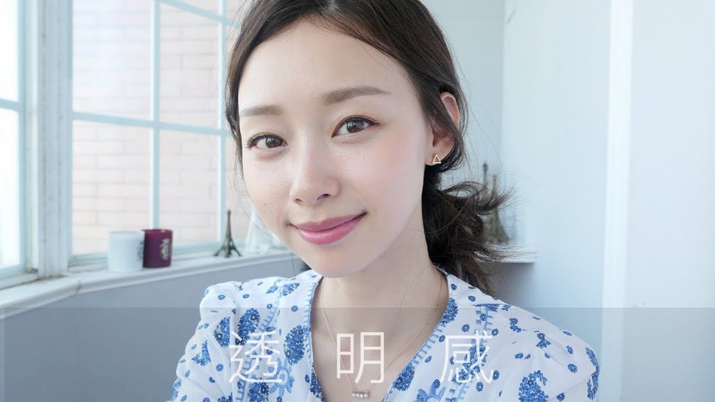 乾肌使用“粉餅”也可以創造出透明系妝感~懶人請收