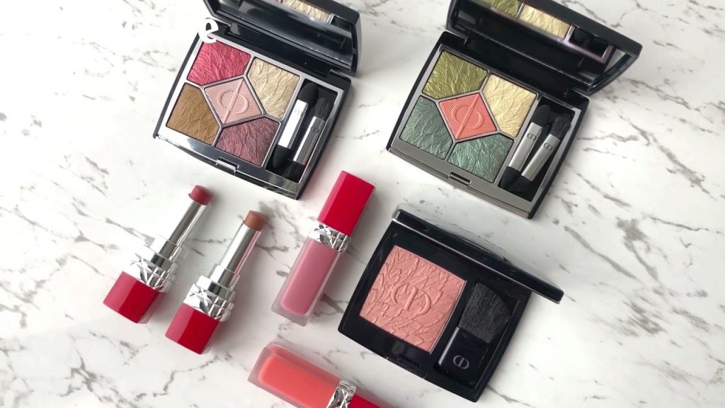 DIOR 迪奧 2021秋妝經典五色眼影羽毛派對限量版,眼影上的羽毛浮雕太精緻