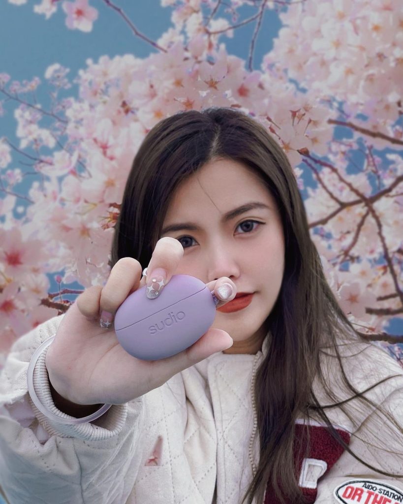 在這喧囂的城市裡
我只想沈浸在我的世界
接到Sudio T2的邀請沉浸式的聆聽體…