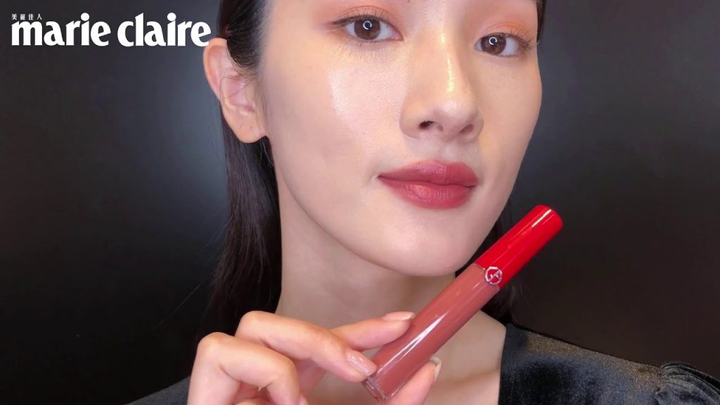 GIORGIO ARMANI 2021情人節限定奢華絲絨訂製唇萃完美摯愛珍藏組,一次可以獲得24色唇萃