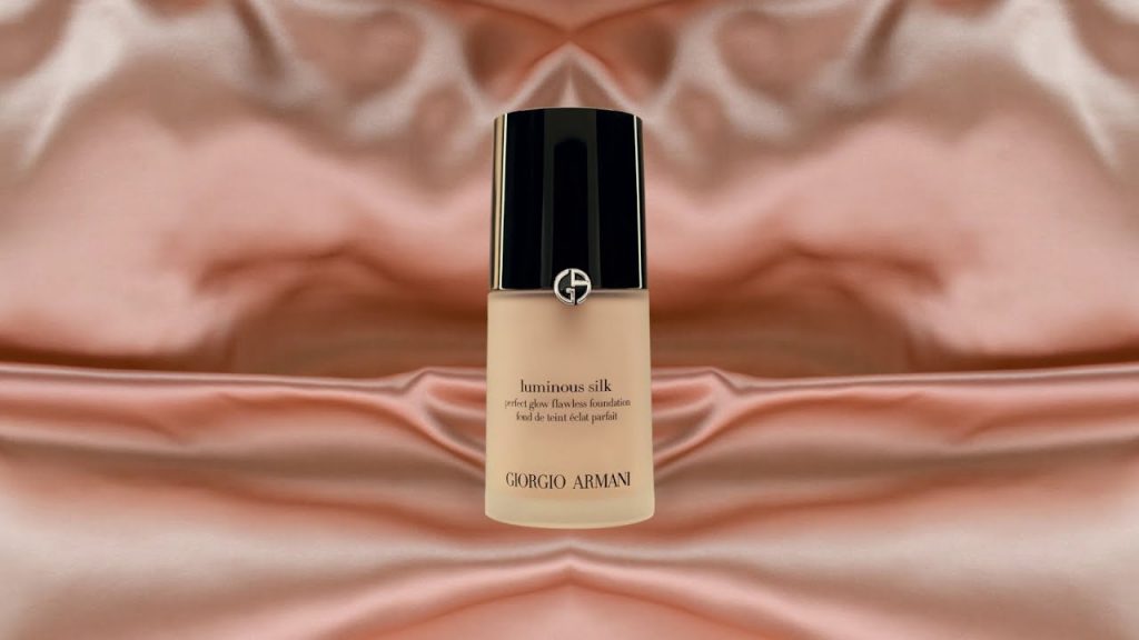 LUMINOUS SILK FOUNDATION by Giorgio Armani