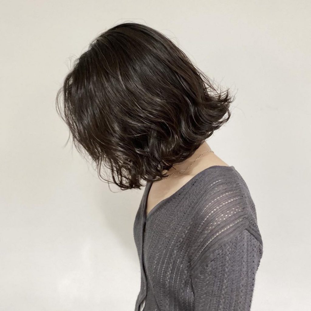 抽獎的同時又來到介紹髮型的時候
(( 右滑有女孩居家整理吹乾的蓬鬆樣貌
登登登…