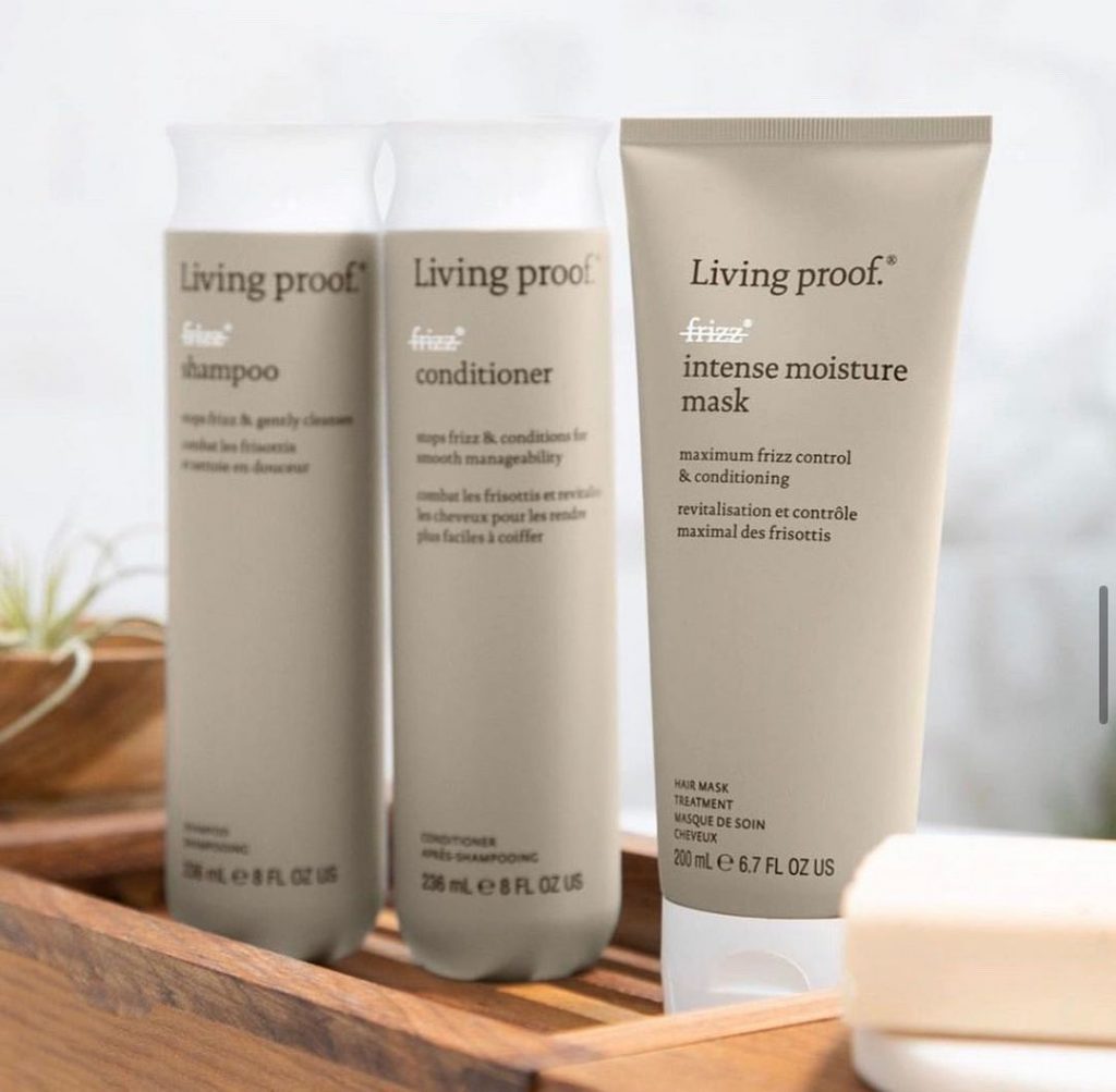 #自然捲最愛
#海島型氣候台灣超適合用
含專利分子OFPMA的抗毛躁打底
能有效…