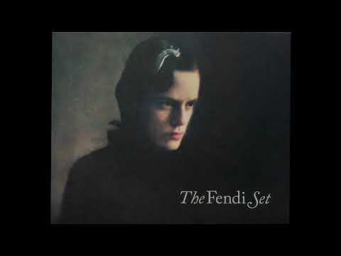 Fendi 套裝:從 Bloomsbury 到 Borghese。