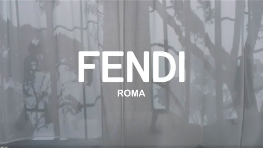 女裝和男裝系列 2021 春夏 – 時裝秀