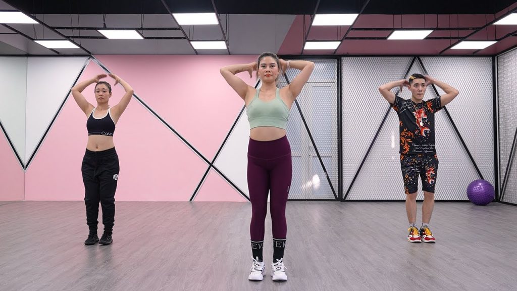 在家減掉腹部脂肪 | 尊巴班