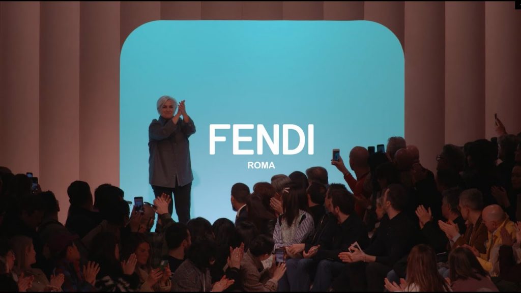 Fendi 2020-21 秋冬女裝時裝秀