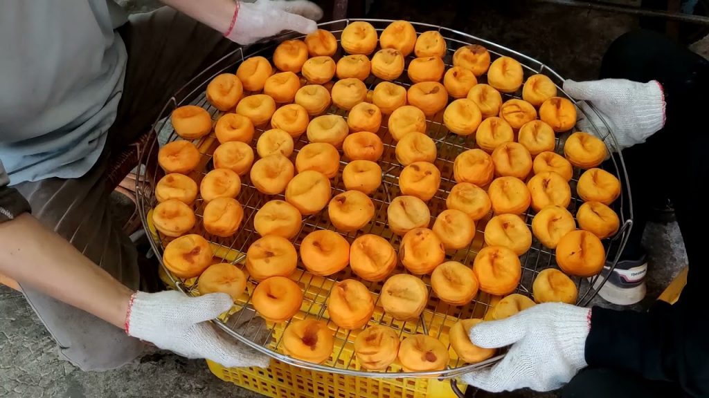 柿餅大量製作,擁有百年歷史的傳承/Mass production of dried persimmons-台灣街頭美食-台灣傳統美食
