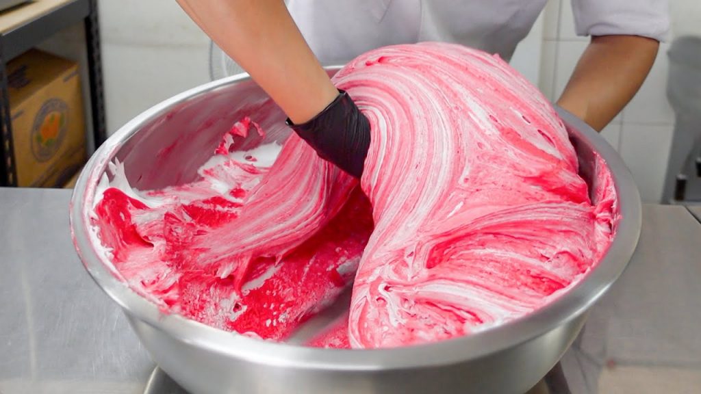 又甜又美! 驚人的法式馬卡龍量產/法式馬卡龍製作 – 台灣美食