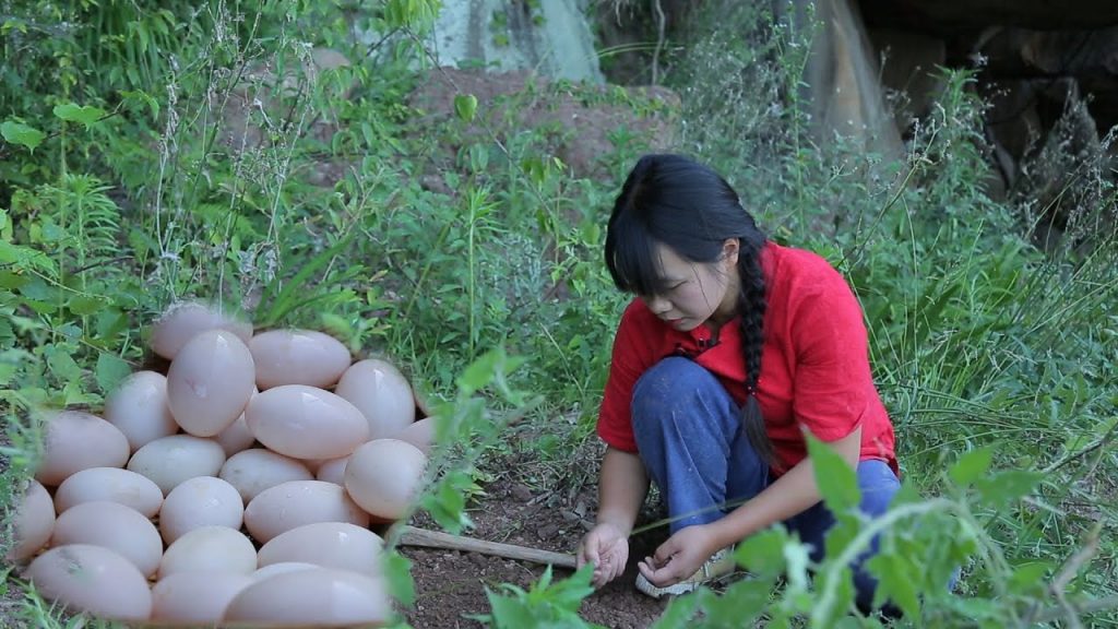 【二米炊煙】Duck Eggs-100多個鴨蛋製成7種美味:糯米蛋| 松花皮蛋| 蟹黃豆腐| 皮蛋瘦肉粥…