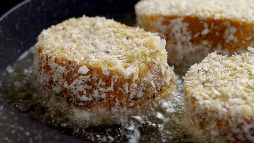 【1mintips】炸麵包,好吃爆表!美味的秘密武器:裹麵包粉!當早餐或下午茶,酥脆美味無法擋!