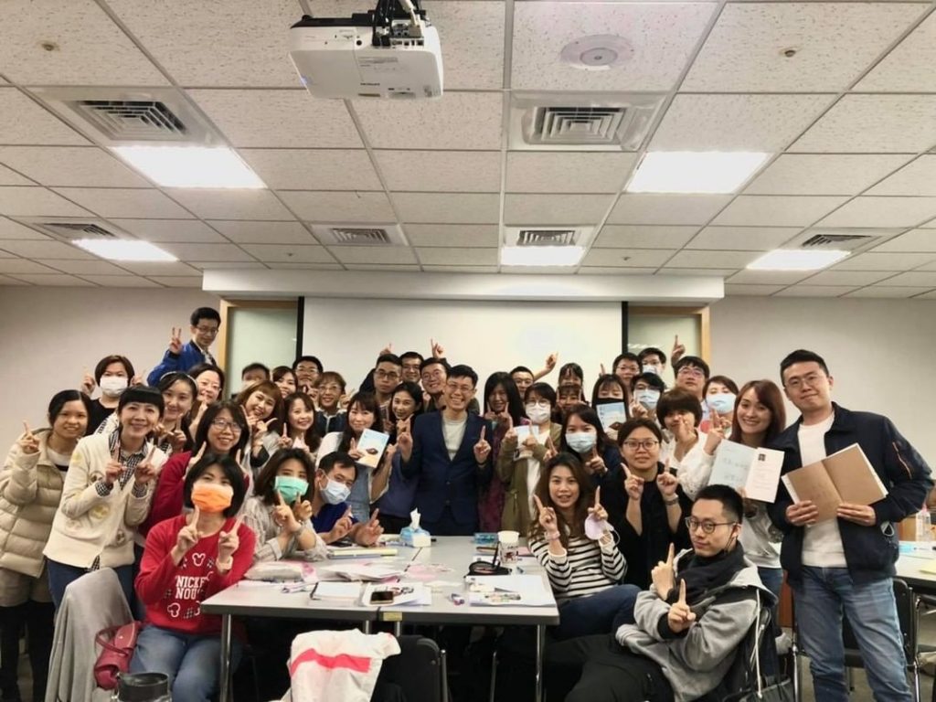 2021.0320 #正面積極 #自信心
很巧的
一年前的同一天也在這…