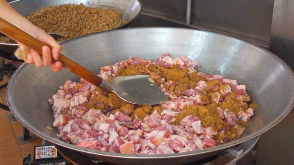 Dried Oysters Rice Dumpling(Zongzi) Making / 蚵乾粽子製作 – Taiwanese Traditional Food