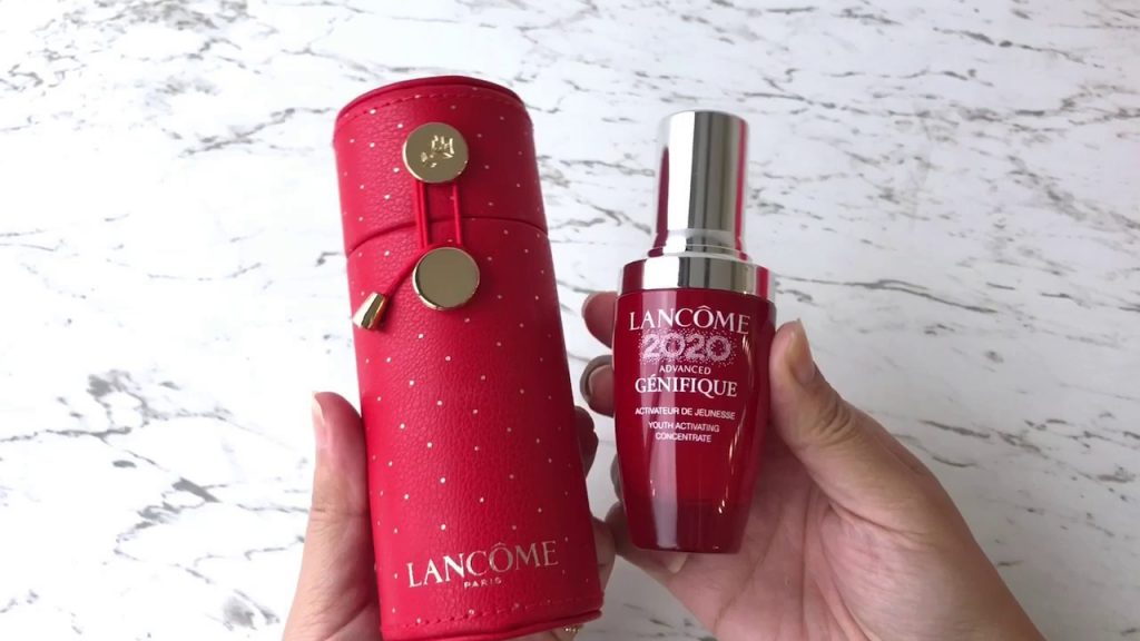 LANCOME 蘭蔻2020新年限量版把小黑瓶變紅了,還推出只送不賣的專屬小黑瓶皮套