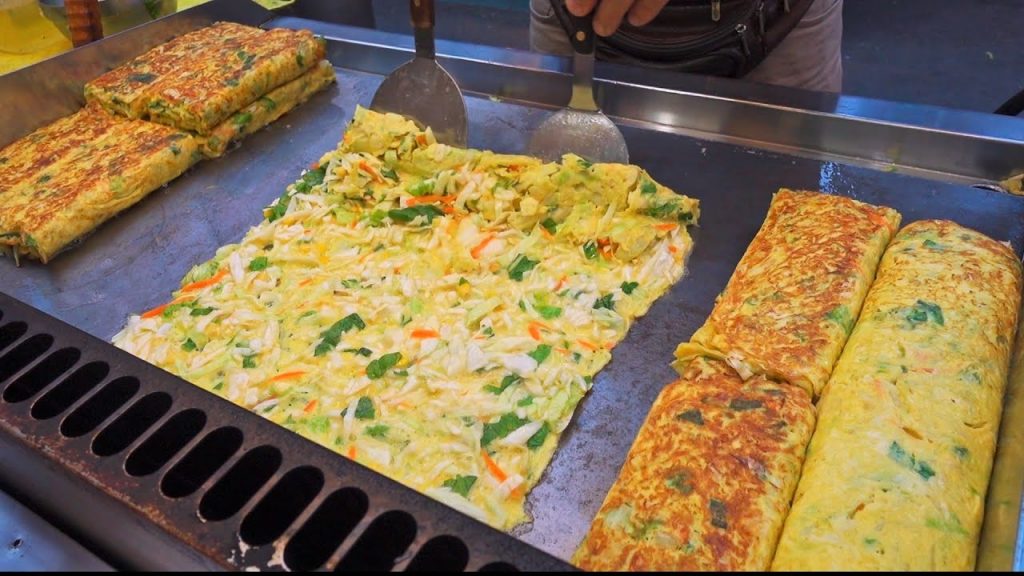 Taiwanese Street Food-Fried Egg Dough, Vegetable Egg Roll, Fried Squid/雞蛋酥,蔬菜蛋捲,爆漿炸脆皮魷魚-Night Market