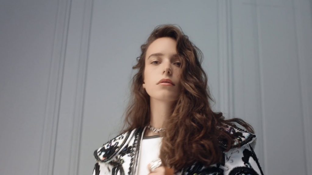 2020 秋冬女裝廣告大片 | Stacy Martin 和 Marina Foïs 路易威登