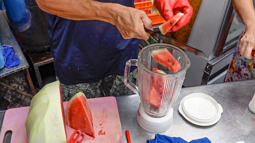 Taiwan Street Food Fresh ice 西瓜汁 & 西瓜切塊 / 瑞豐夜市西瓜汁