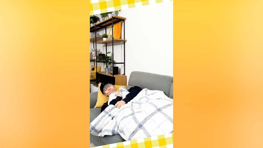 最近每天晚上都失眠…原來是因為… I can’t fall asleep every night.【黃氏兄弟】#shorts #shortsTW