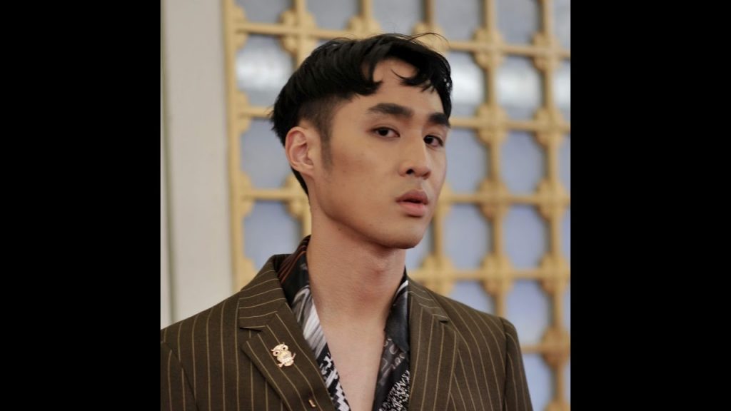 「灰塵村長」直播