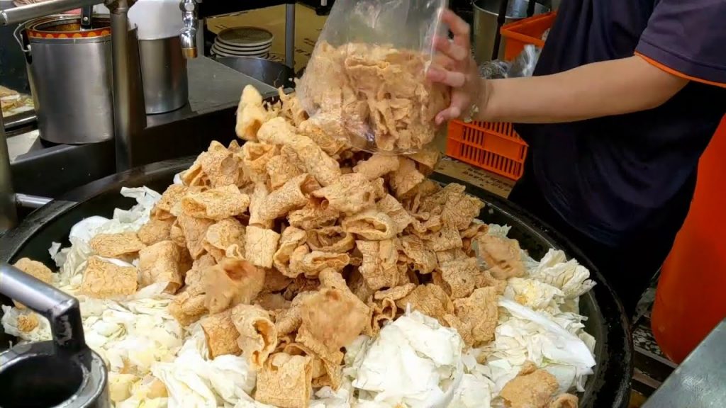 古早味嘉義林聰明砂鍋魚頭/ Braised fish head in Casserole- 台灣街頭美食-嘉義文化夜市美食