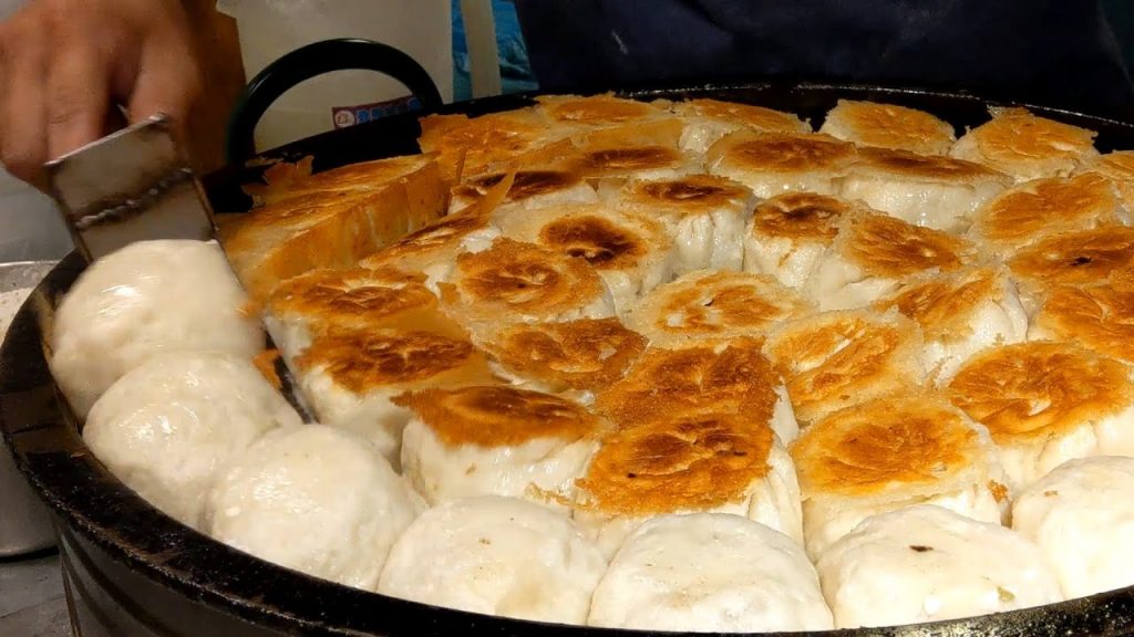 素食小夜市-樹巢水煎包/Steam-Fried Baozi -台灣街頭美食