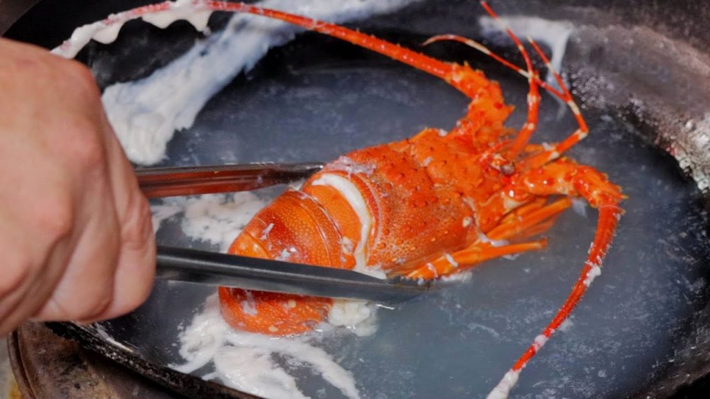 Lobster Fried Rice Making skill in Taiwan/龍蝦炒飯翻炒技能 (Neritic Squid Fried Rice)-Taiwanese Street Food