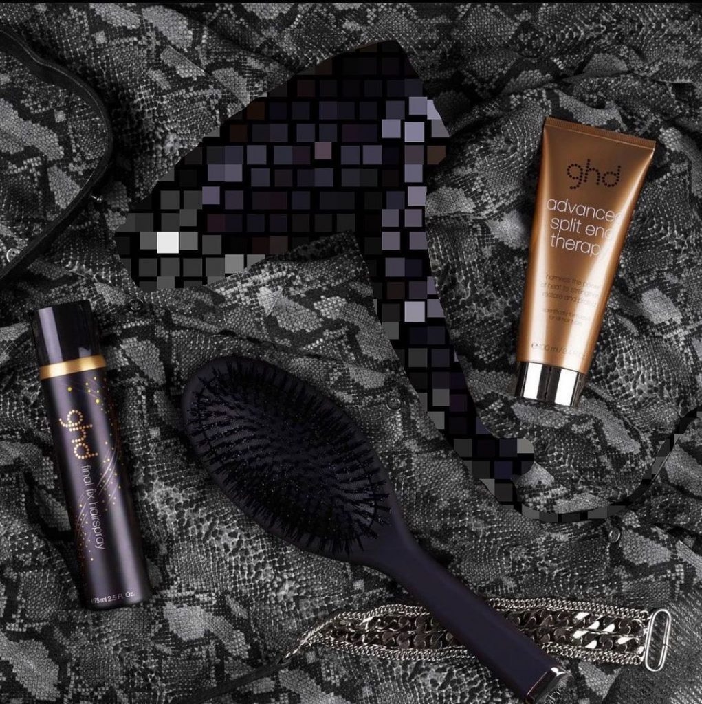 #五月要來做些什麼呢
#想來回饋一下青色的粉絲們
–
五月份是個特別的月份
有…