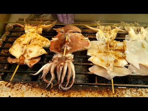 巨大碳烤魷魚/Grilled squid – 台灣街頭夜市美食