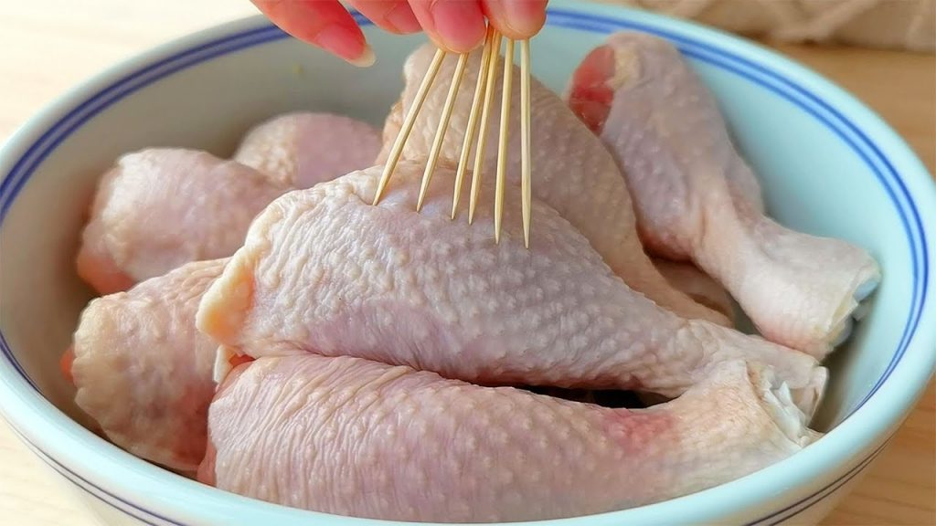 【小穎美食】以後雞腿就這樣吃,不用油,不加水,出鍋連湯汁都不剩,太香了