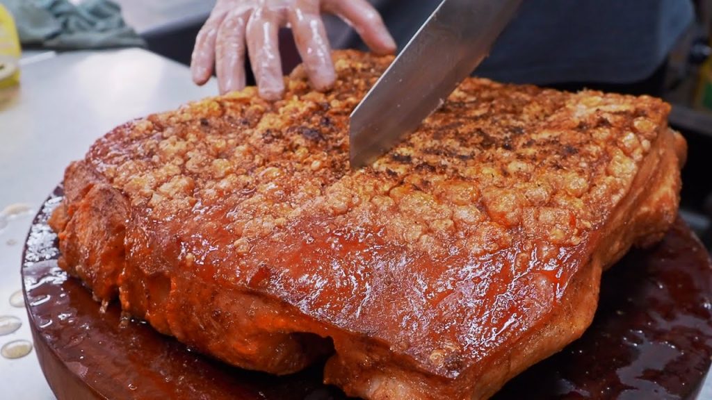 Tasty!Crispy Roast Pork Belly, Crispy Pork Skins Making / 酥脆爆皮!脆皮燒肉製作