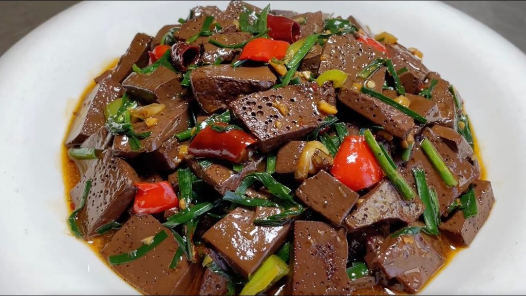 炒豬血切記不要直接下鍋,學會這個小技巧,鮮香嫩滑不老不腥【留意美食】#炒豬血 #豬血做法 #豬血料理