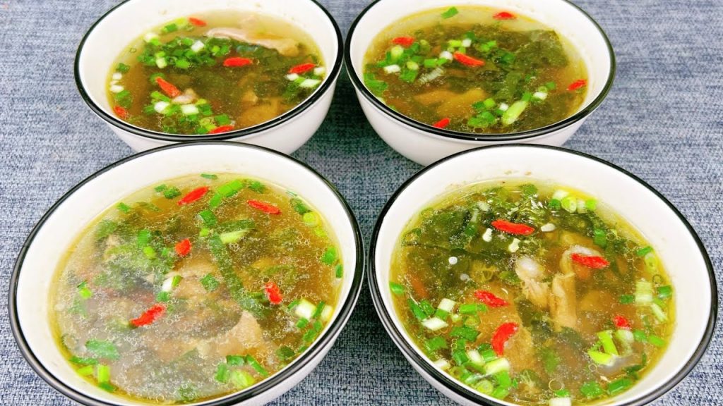 媳婦貧血沒精神,樓下90歲老奶奶教我一方法,一碗湯就解決問題了 , A recipe of Pork liver soup