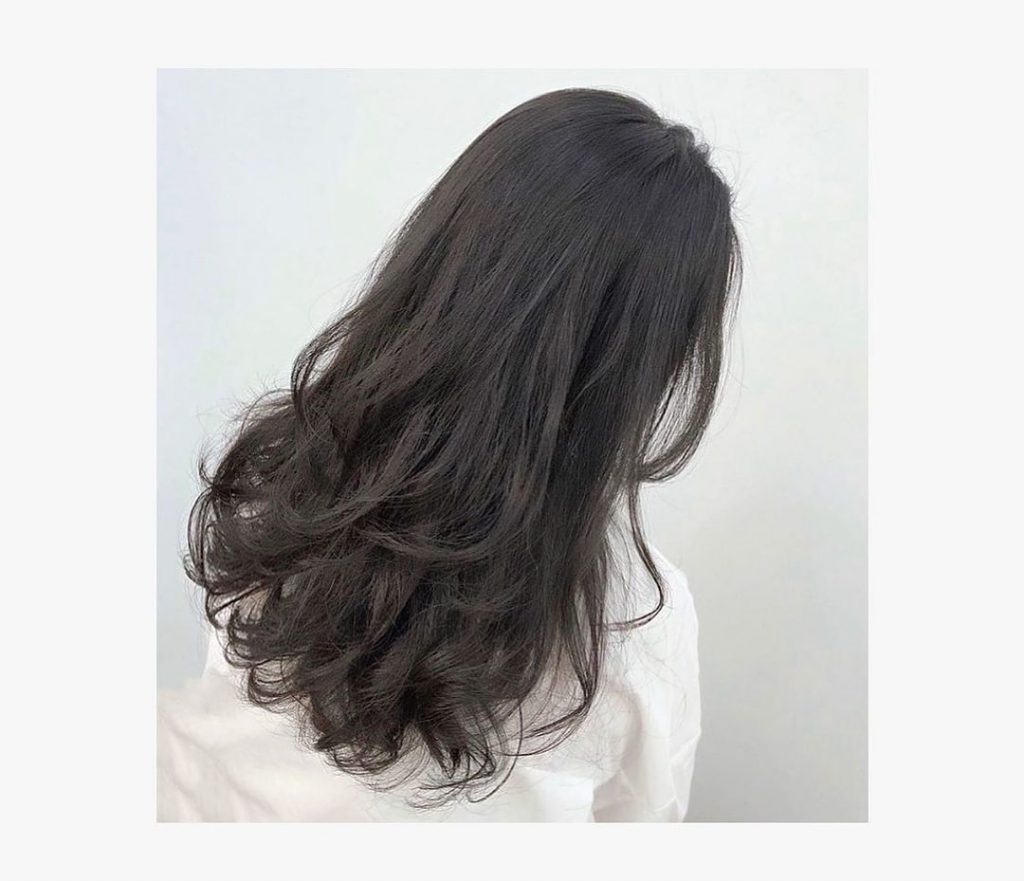 自然捲女孩
也能擁有鬆鬆軟軟的捲度 .
.
消除毛躁,請找曼達
.
.
#中山區…