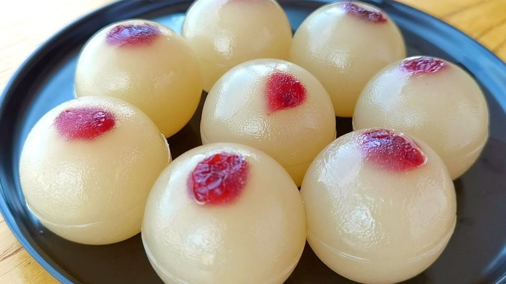 【小穎美食】秋天要多吃梨,教你好吃做法,清涼爽口比果凍還好吃,孩子很喜歡!