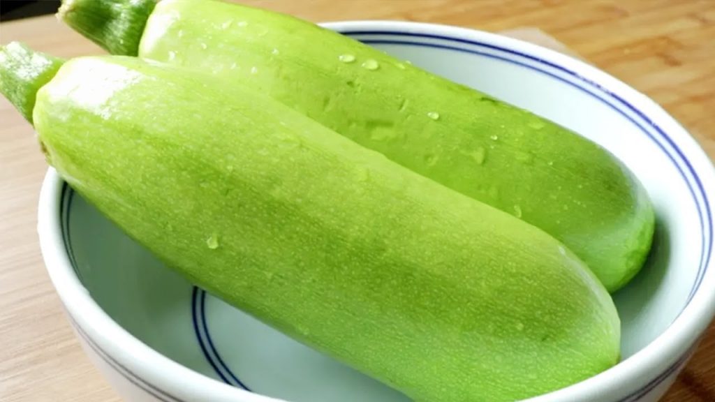 【小穎美食】西葫蘆最好吃的做法,沒有之一,這樣做鮮香可口,超級下飯