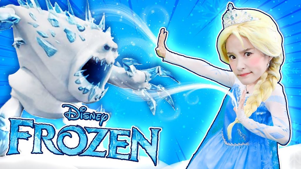 基尼艾莎教朋友們居家運動!艾莎用訓練出來的冰魔法打敗壞人