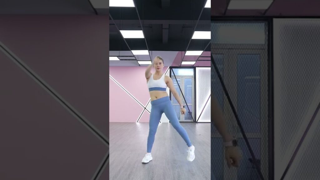 Mira Pham 有氧運動💥 💥 💥 💥