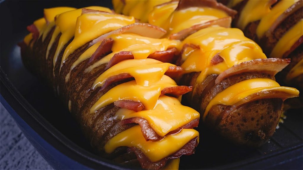 【1mintips】簡單馬鈴薯,變身氣派洋食!準備一支筷子,輕鬆做出風琴馬鈴薯!還可以試試地瓜,讚不絕口的窯烤美味!