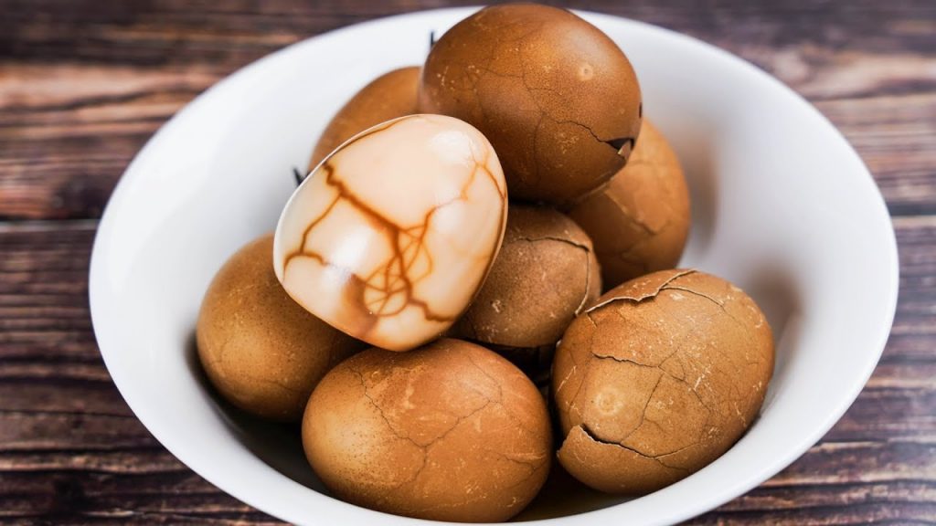 【1mintips】想喫茶葉蛋要熬一整天? !試試壓力鍋! !壓力鍋做茶葉蛋,實驗大公開! !比一比,是否快速又入味?