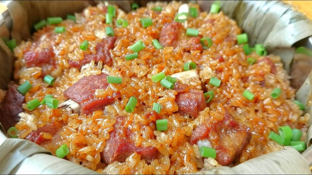 【小穎美食】排骨別紅燒了,加一碗糯米,不用燉不油炸,出鍋孩子搶著吃,解饞