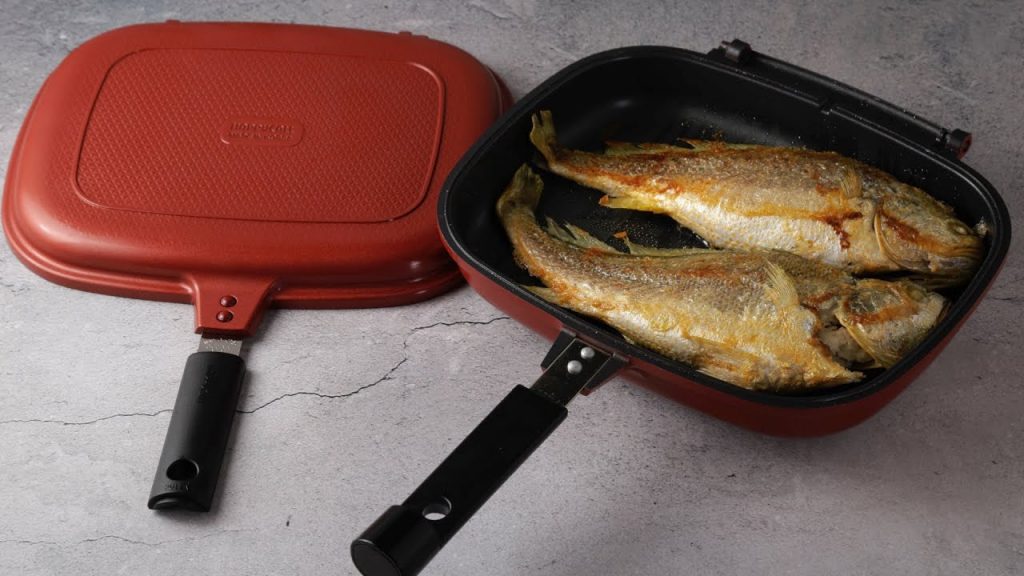 【熱門料理】煎魚翻面怕破皮? ?不怕不怕,這樣做,煎魚超漂亮!新平底鍋時代,零廚藝也可以辦桌!神奇平底鍋料理,快看!