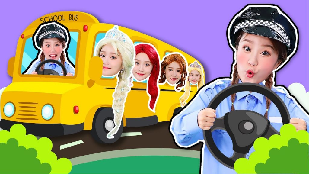Wheels on the bus 公交車輪子!一起學英語兒歌吧-基尼