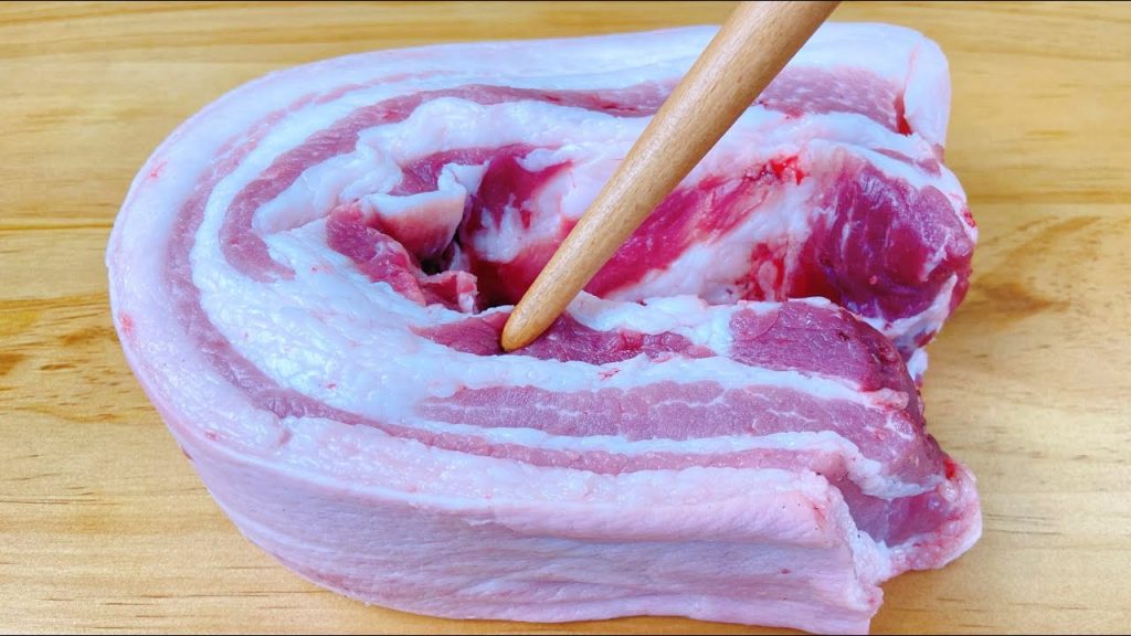 夏天保存豬肉,直接放冰箱就錯了,肉店老闆教我一招,放一年不變質。【美食彩味 VS 明玥美食 Magic Food】 樂樂媽 保鲜猪肉