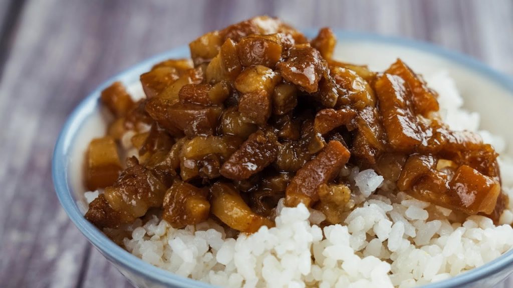 【1mintips】手切滷肉飯,永遠人氣爆表! !大廚不教的秘密武器,讓你的滷肉飯多了神奇古早味! !膠質破表! !