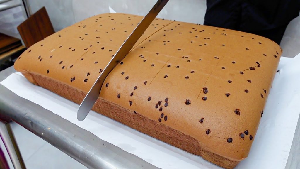 Giant Castella Chocolate Lava Cake Making / 卡斯特拉蛋糕, 熔岩巧克力蛋糕 – Taiwanese Food