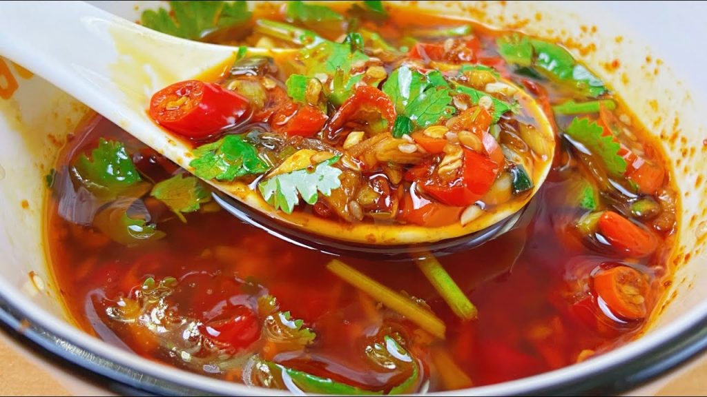 喜歡吃涼拌菜的要收藏,教你萬能涼拌汁的做法,拌啥都好吃,做法超簡單。【美食彩味 VS 明玥美食 Magic Food】Almighty Cold Sauce 萬能涼拌汁 自制酱类,超下饭