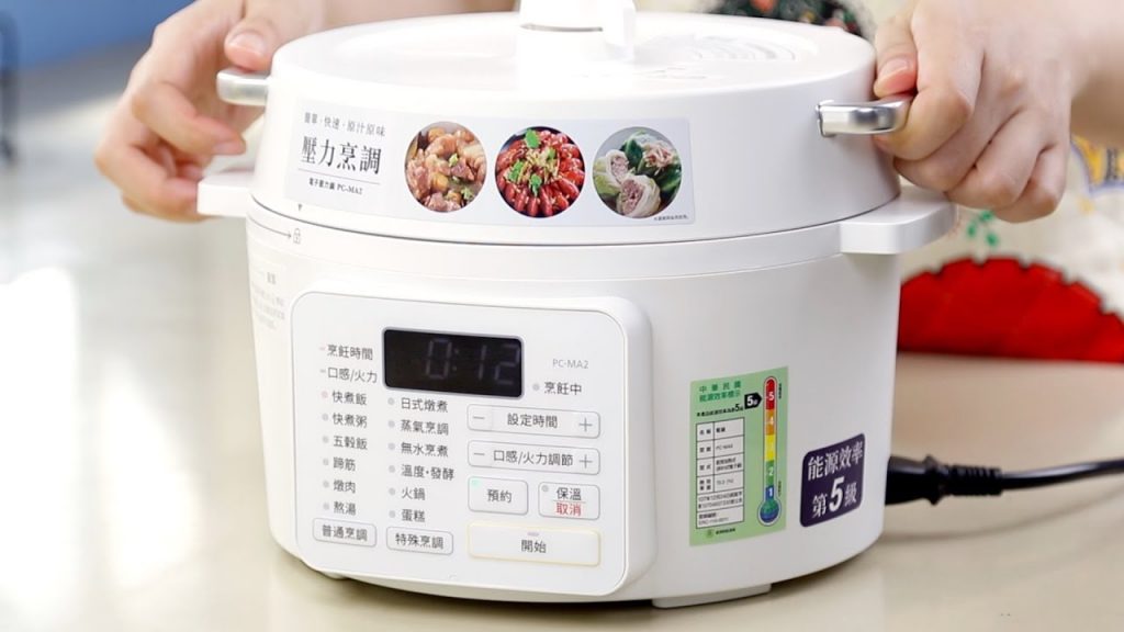 【熱門料理】壓力鍋如此萬用!一鍋抵多鍋! !還可以當炒鍋,媽媽夢想大實現! ! !料理更快速,煮菜更入味,只要這個壓力鍋~