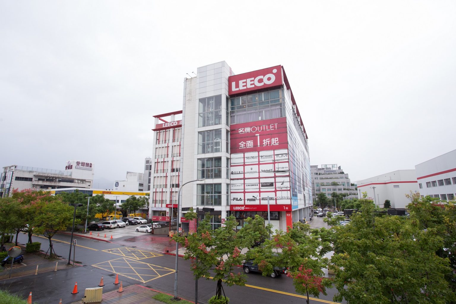 白色的純粹是對時尚與質感詮釋
秋高氣爽…