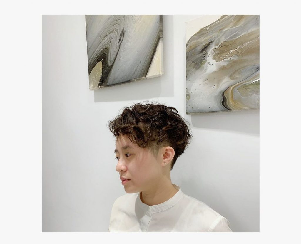 想要繼續留長賦予一些捲度
讓髮型活起來不再扁塌
.
.
#外国人風カラー #エヌ…